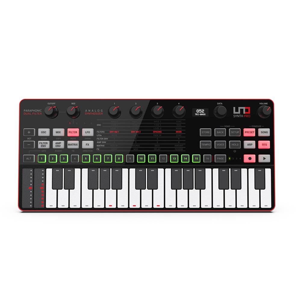 IK Multimedia UNO Synth Pro Desktop 數位合成器