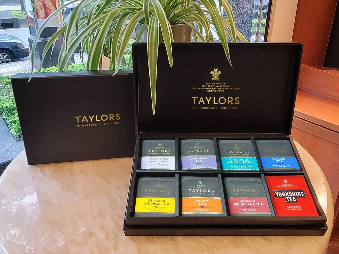 Taylors 花果茶禮盒開盒