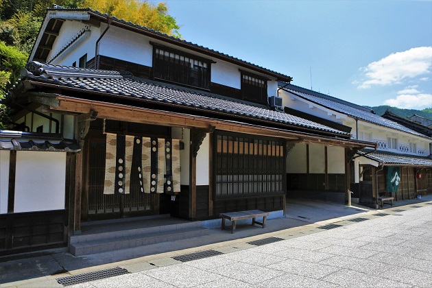 高田城跡～勝山町