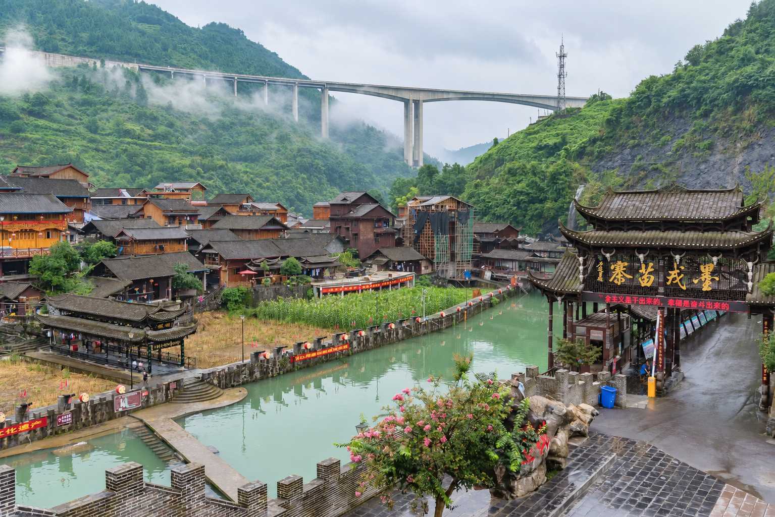 墨戎古寨