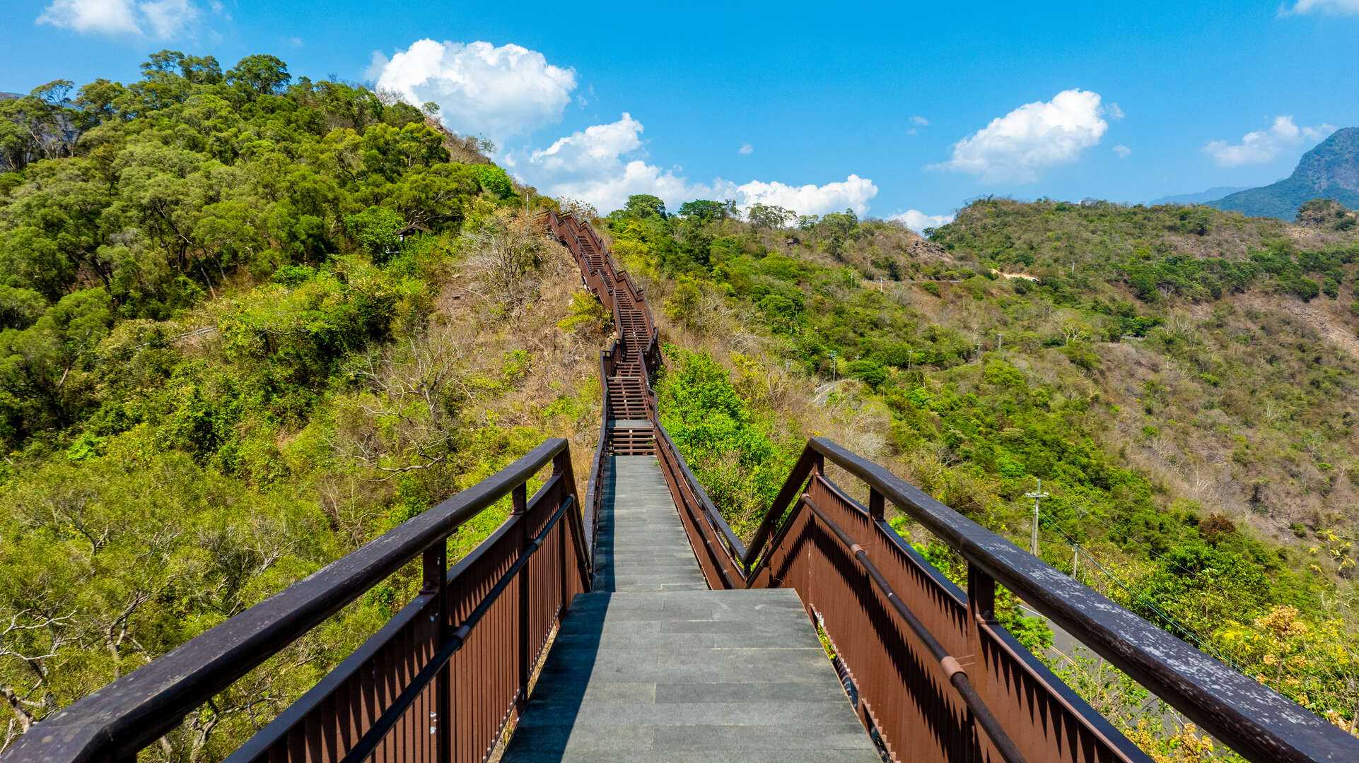 龍頭山小長城步道